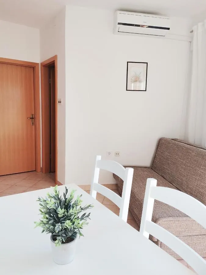 Apartments Matesic Ninski Stanovi